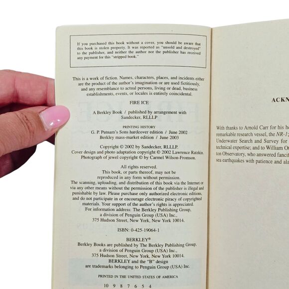 Fire Ice by Clive Cussler, Paul Kemprecos - Paperback - A Kurt Austin Adventure - Picture 3 of 5